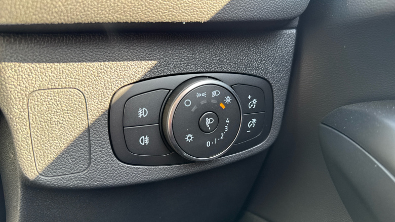 Ford Focus 1.0 EcoBoost Hybrid mHEV 155 Titanium 5dr Auto Petrol Hatchback